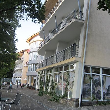 Quelle Polyana Hotel Екстериор снимка