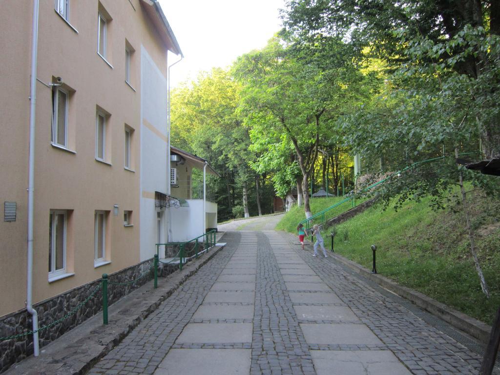 Quelle Polyana Hotel Екстериор снимка