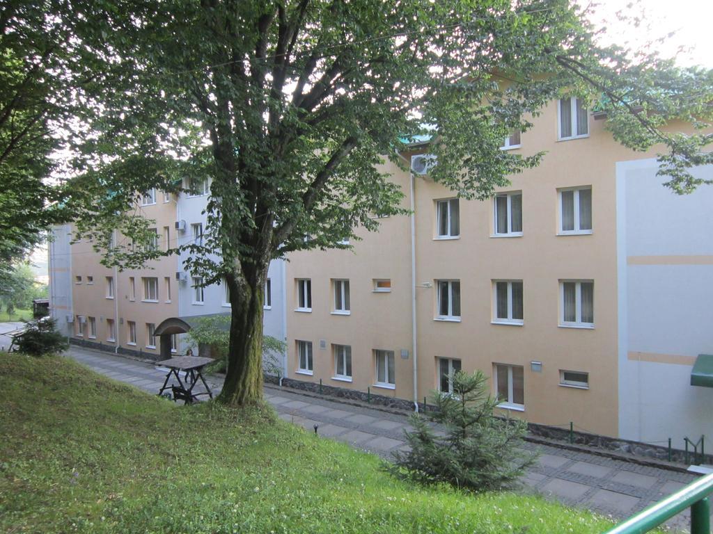 Quelle Polyana Hotel Екстериор снимка